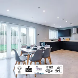 Harper's Haven: Spacious Detached House In Hawarden Ewloe